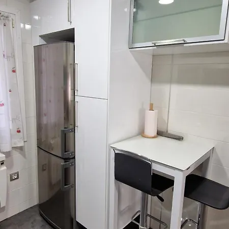 Апартаменты Astur Playa I - Wifi - 2 Hab Y 2 Banos - Vut-4987-as Хихон
