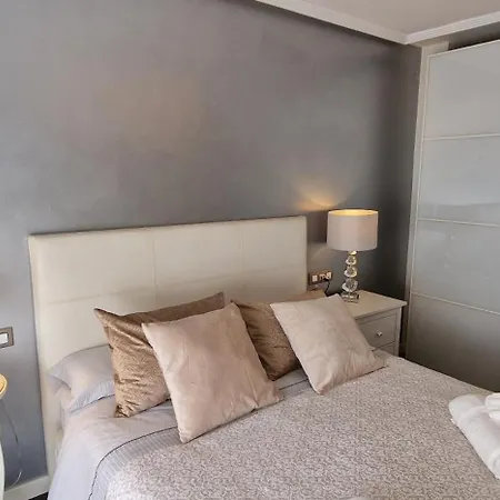 Astur Playa I - Wifi - 2 Hab Y 2 Baños - Vut-4987-as * Gijón