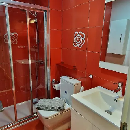 Apartamento Astur Playa I - Wifi - 2 Hab Y 2 Baños - Vut-4987-as *